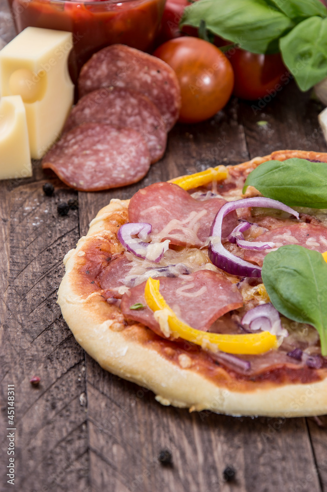 Salami Pizza Salami Pizza