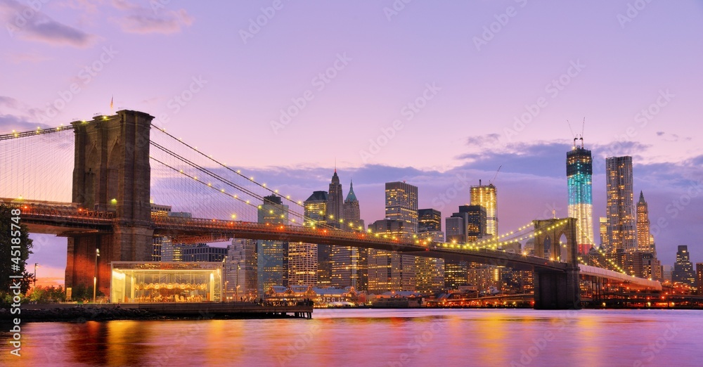 Brooklyn Bridge in New York city - obrazy, fototapety, plakaty 