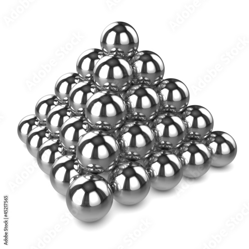3d Pyramid of chrome steel ...
