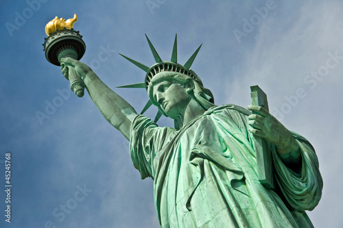 Statue of Liberty, zoom - New York
