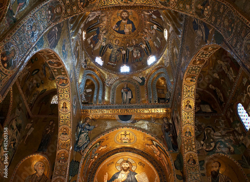 Photos The apses in the Palatine Chapel of Palermo in Sicily