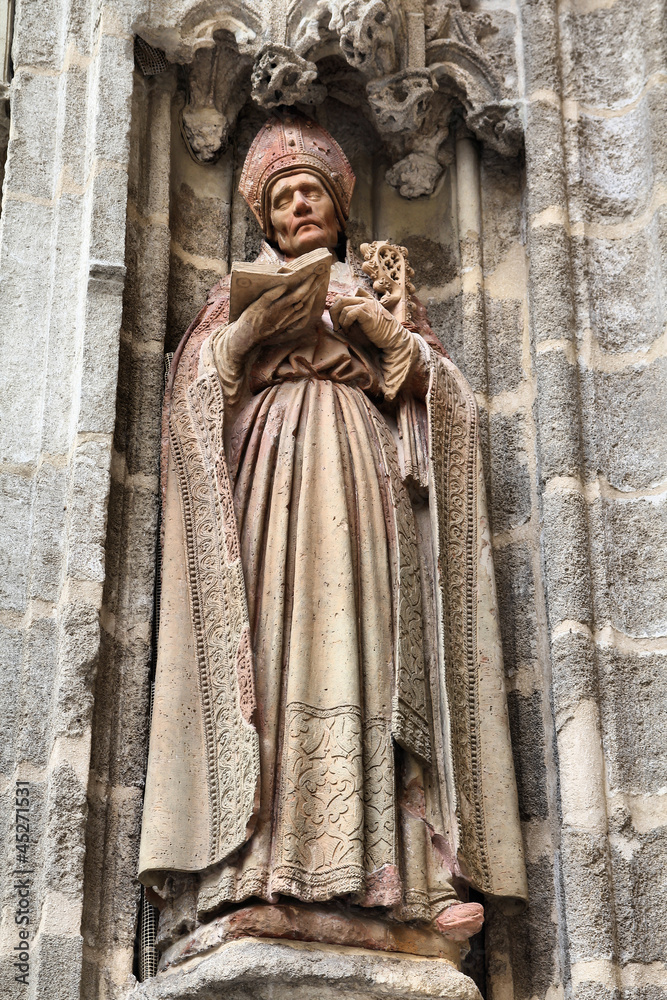 Seville cathedral - saint statue