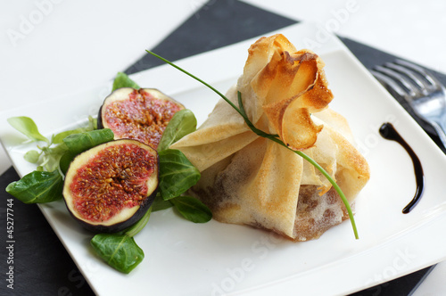 Foto aumônière de figue pommes et chèvre chaud 8