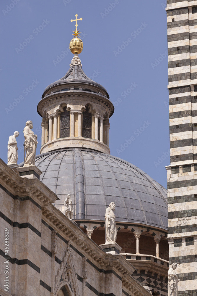 Cúpula de la catedral de Siena, Italia