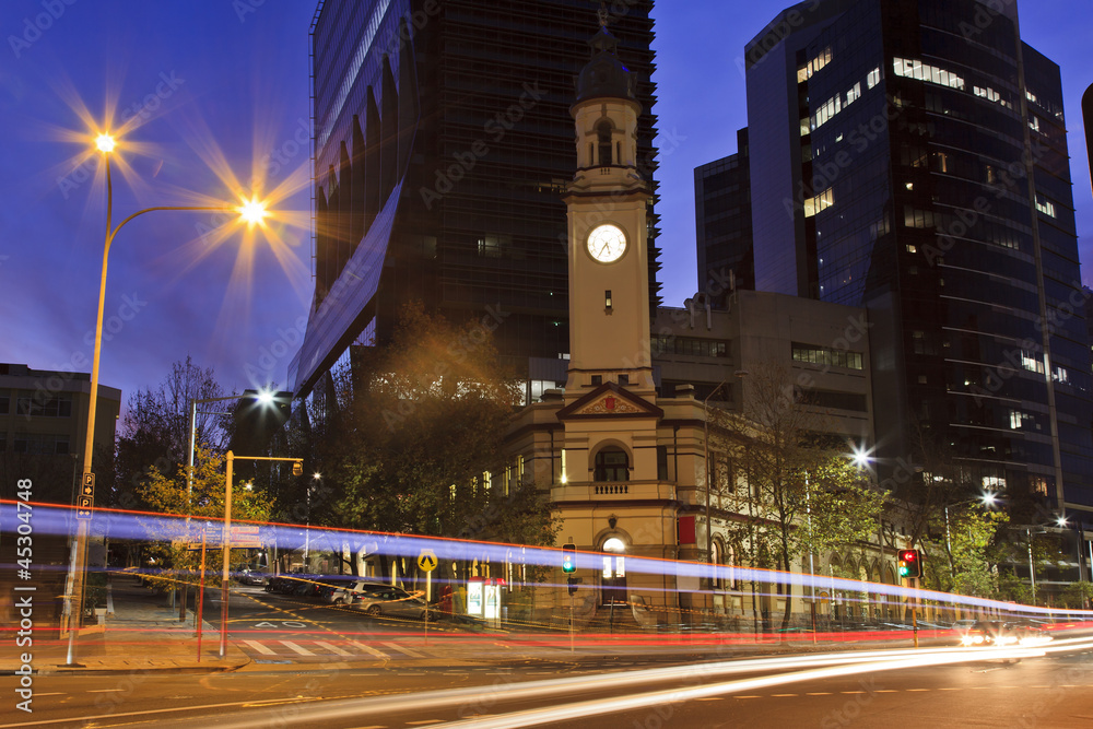 Fototapeta premium North Sydney Street Dusk