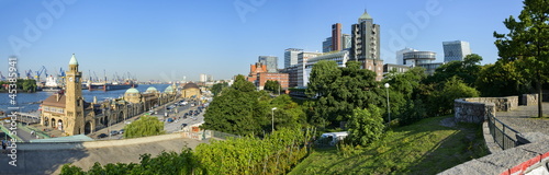 Obraz na płótnie Hamburg Landungsbrücken w salonie