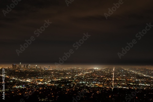 Aerial view of Los Angeles by night from Griffith Observatory