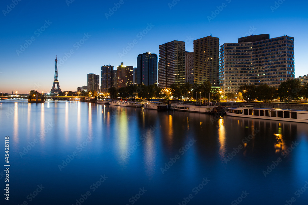 Obraz premium Front de Seine, Paryż, Francja