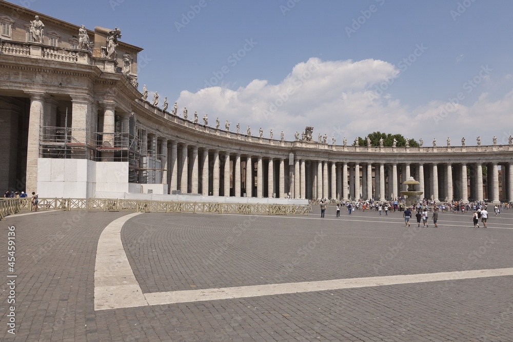 Plaza de San Pedro y columnata de Bernini, El Vaticano