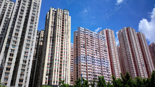 apartment house in Hong Kong © leungchopan