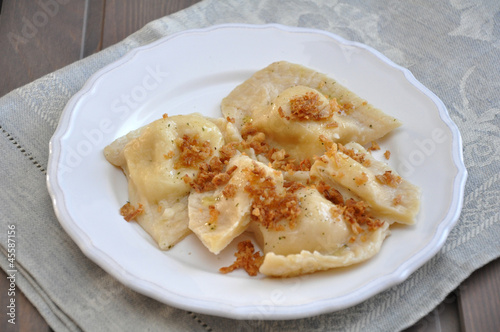 Piroggen mit Röstzwiebel