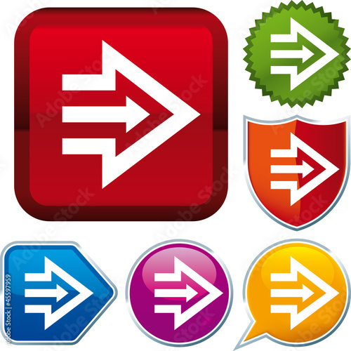 Triple arrow icon