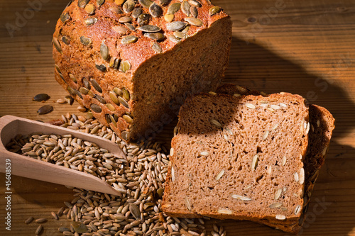 Kürbiskernbrot photo