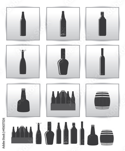 Vector alcoholic drinks icon. square gray set icons
