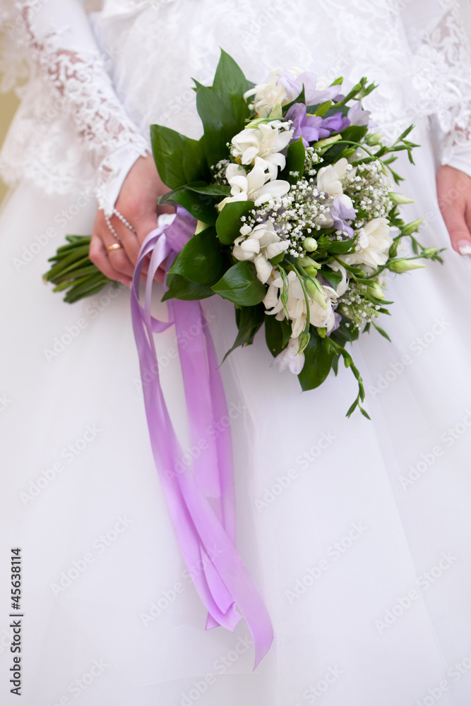 A beautiful bridal bouquet at a wedding party A beautiful bridal bouquet at a wedding party