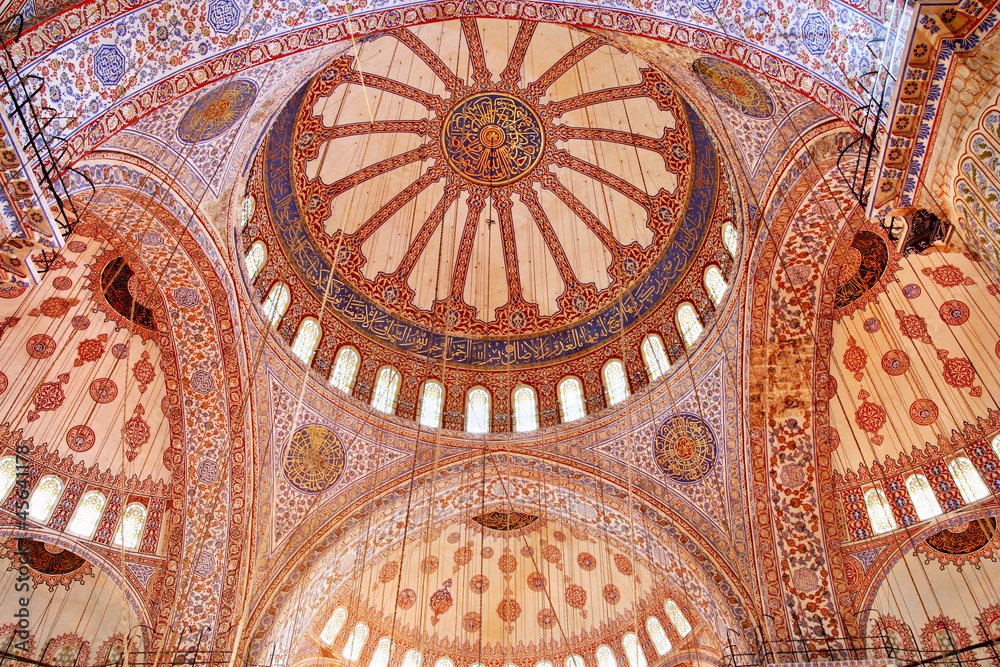 Istanbul, Inside the Blue Mosque (Sultan-Ahmed)