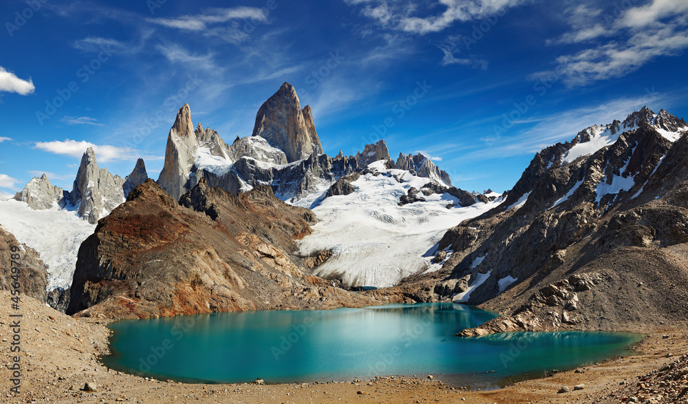 Mount Fitz Roy, Patagonia, Argentina - obrazy, fototapety, plakaty 