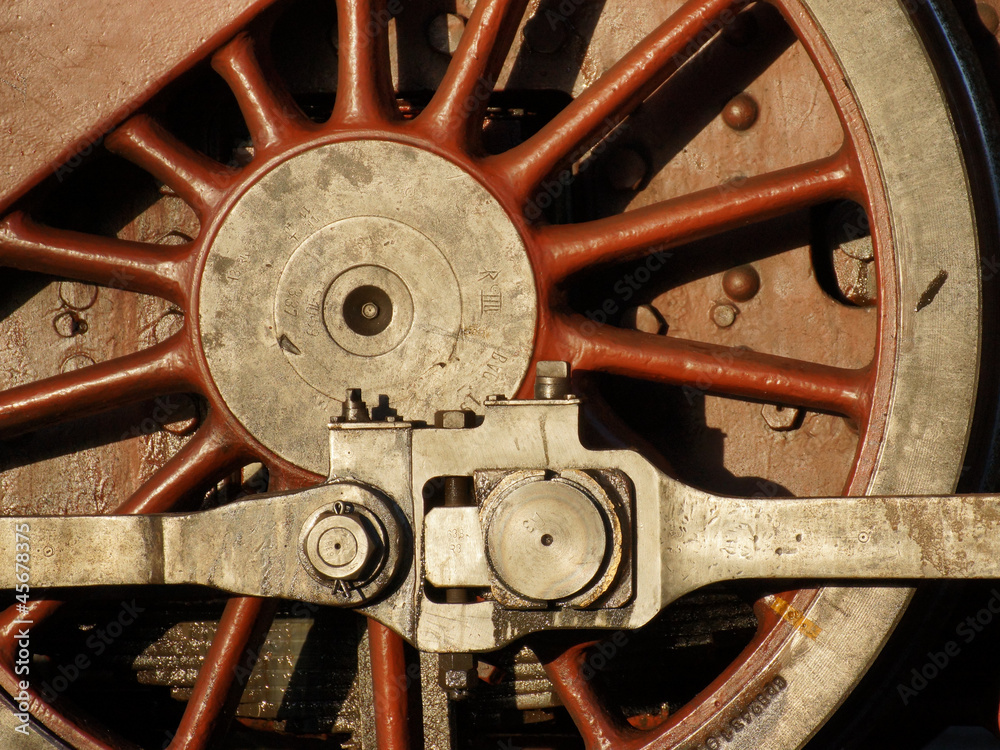 Rad einer Dampflokomotive mit Kuppelstange Rad einer Dampflokomotive mit Kuppelstange