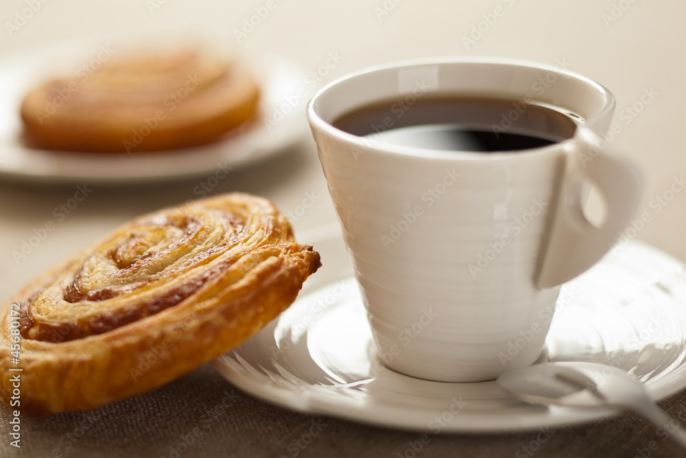 Fototapeta premium Kawa z ciastkiem