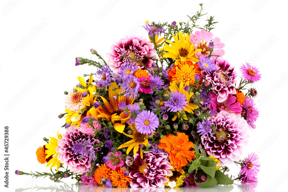 Obraz premium beautiful bouquet of bright flowers isolated on white