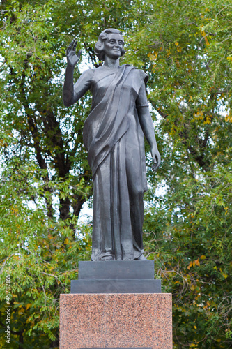 Obraz na płótnie Indira Gandhi monument in Moscow. Area of Indira Gandhi. w salonie