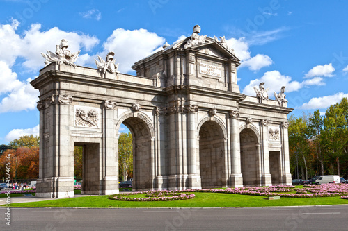 Puerta de Alcala (Alcala Gate) in Madrid photo