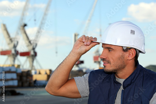 Billede på lærred Construction worker on site