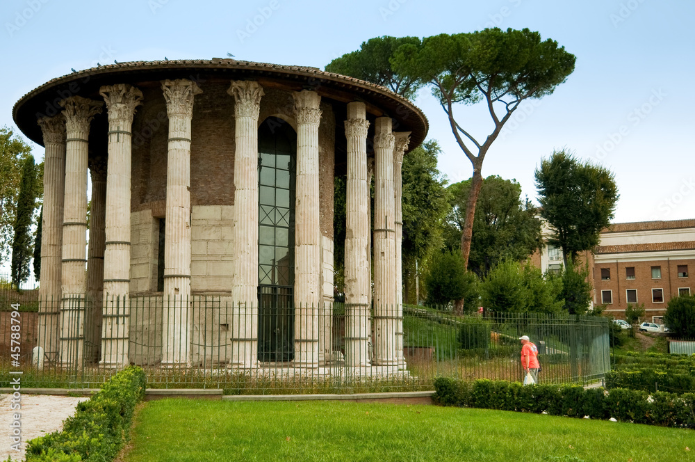 Fototapeta premium Hercules temple -Roma - Italy