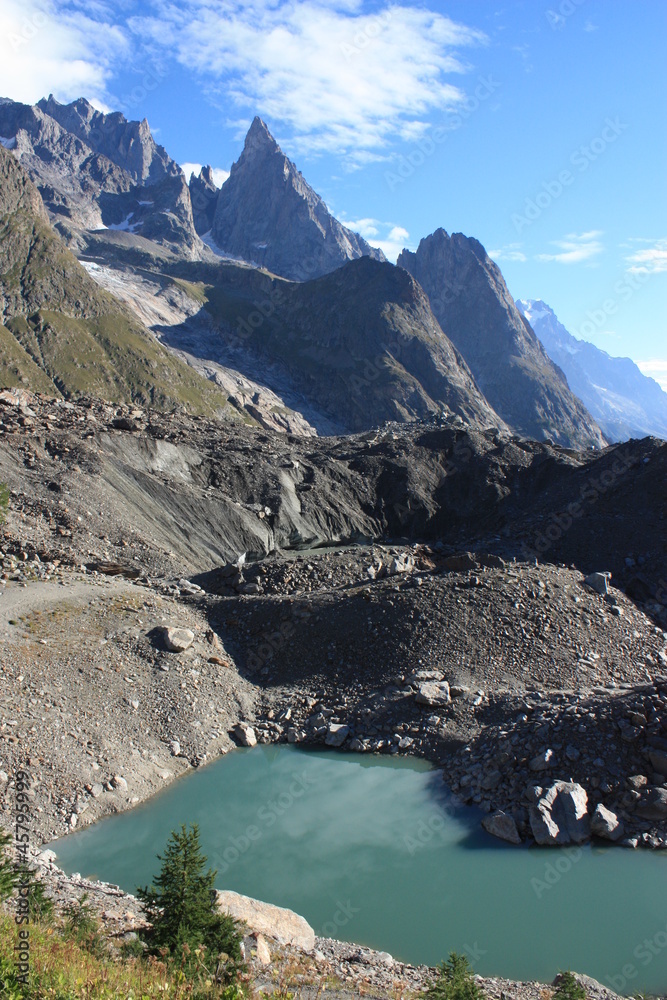 Obraz premium Massif du Mont-Blanc