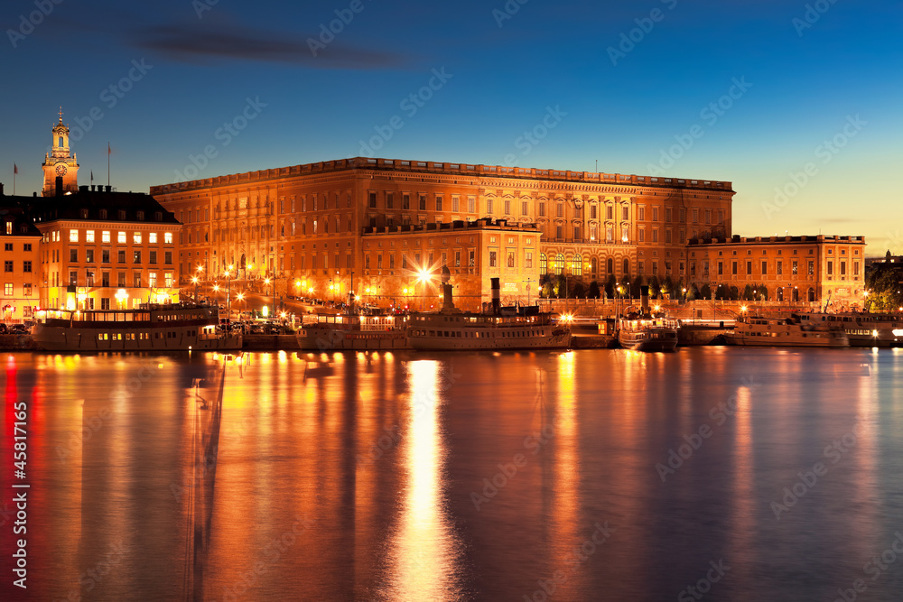 Night scenery of the Royal Palace in Stockholm, Sweden