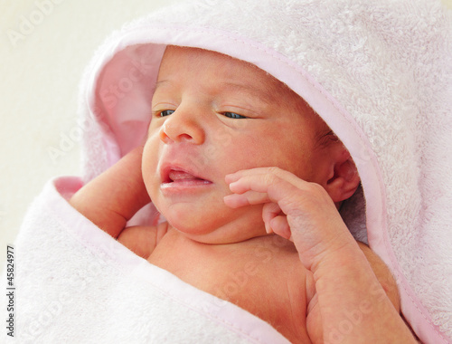 Obraz na płótnie Tiny Baby w salonie