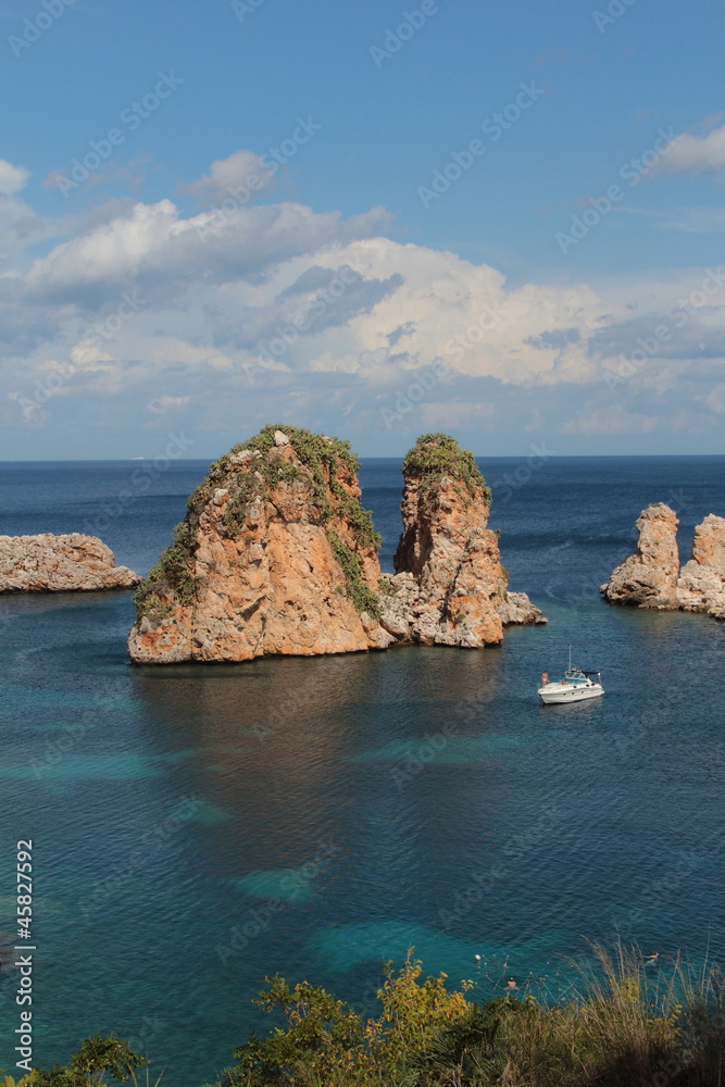 Fototapeta premium Scopello i faraglioni