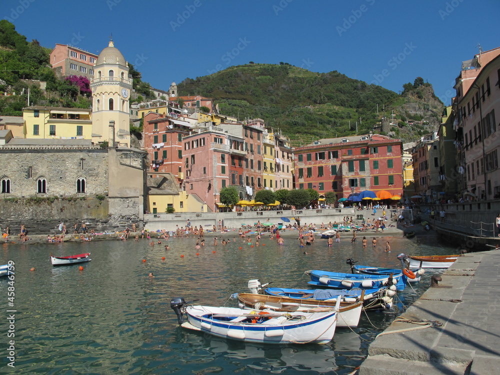 Hafen von Vernazza, Cinque Terre, Ligurien