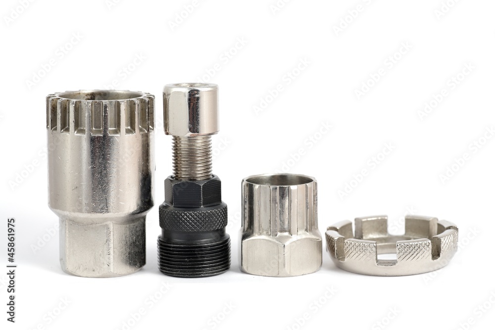 4 Bicycle special tools and extractors 4 Bicycle special tools and extractors
