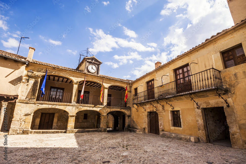 Plaza Mayor (Main Square) of Pedraza village, Segovia, Castilla