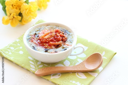 Bild auf Leinwand Japanese cuisine, Rice soup, Ojiya, with sesame and spring onion