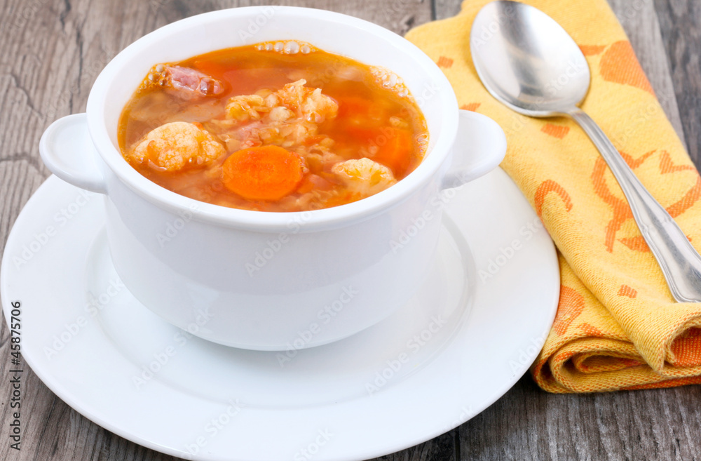 Cauliflower and red lentil soup with bacon and carrot Cauliflower and red lentil soup with bacon and carrot