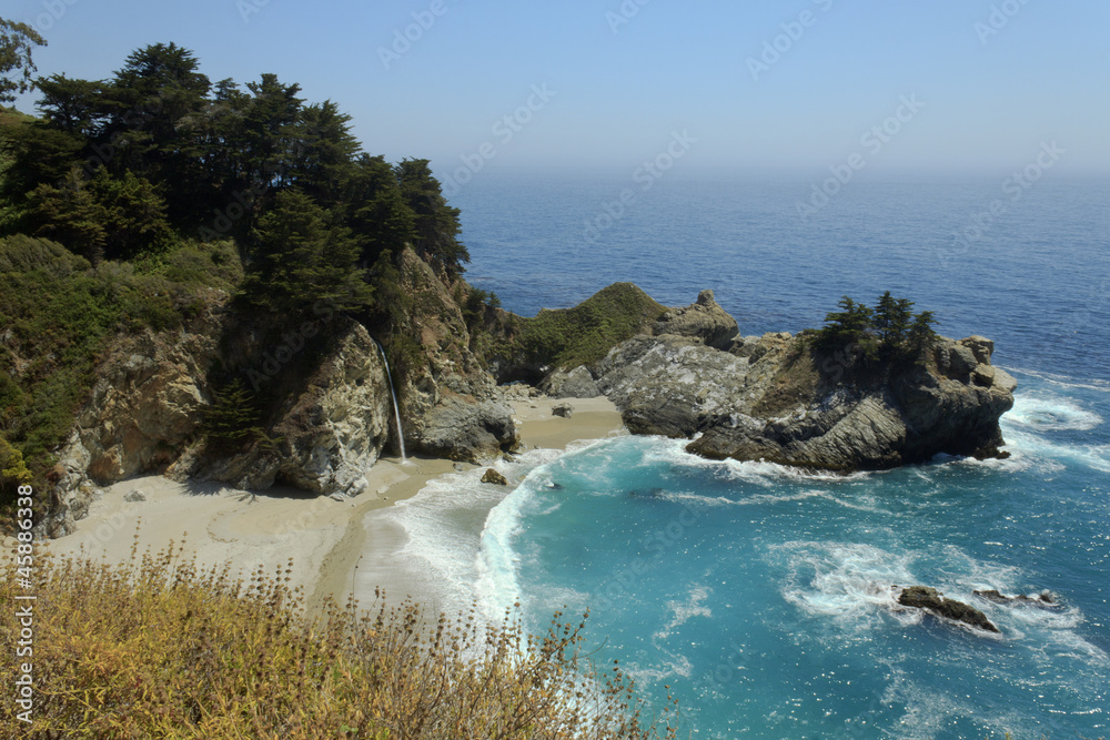 Fototapeta premium Julia Pfeiffer Burns State Park, Kalifornien