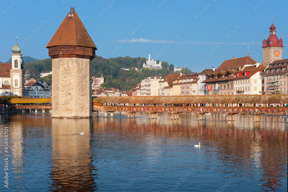 Obraz premium Chapel Bridge in Luzern