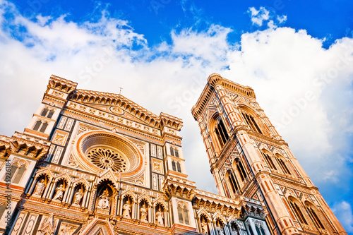 Slika na platnu Basilica di Santa Maria del Fiore at sunset in Florence, Italy