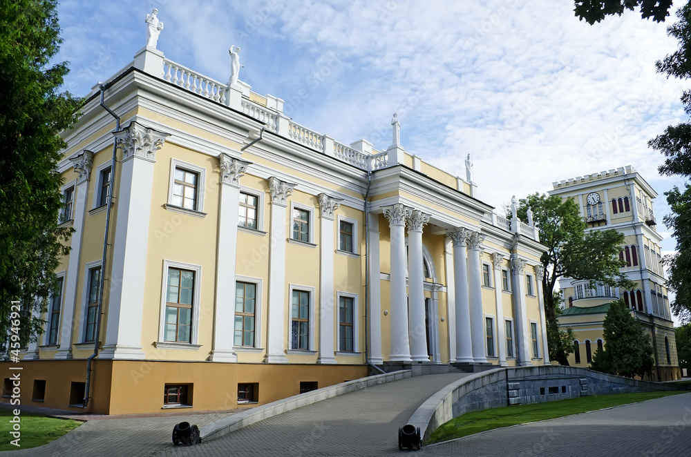 Obraz premium Rumyantsev Palace in Gomel, Belarus
