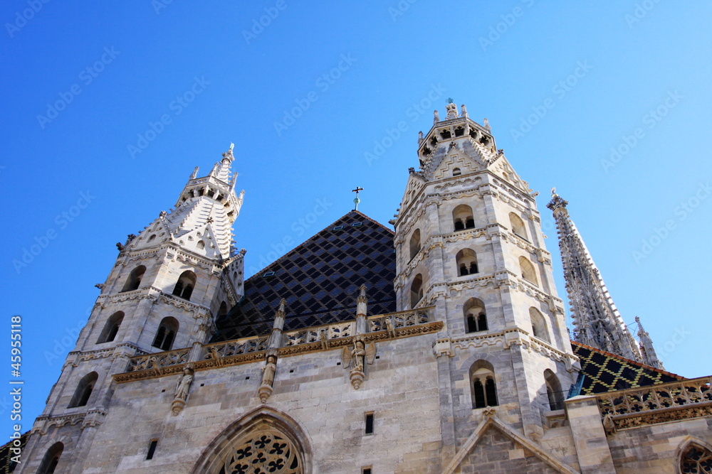 Dome in Vienna with blue sky