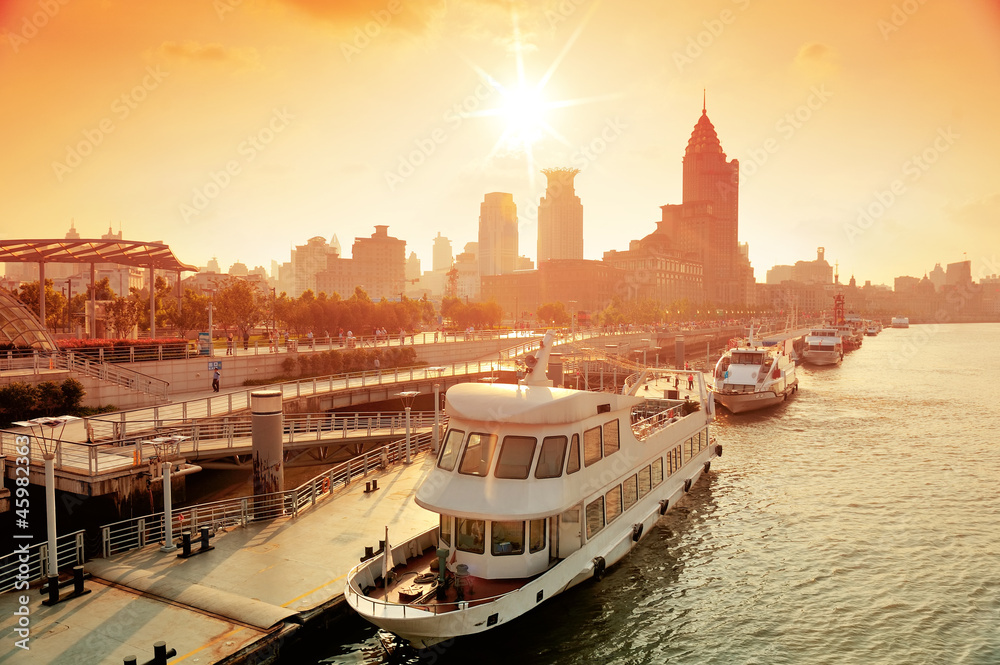 Fototapeta premium Shanghai Huangpu River with boat