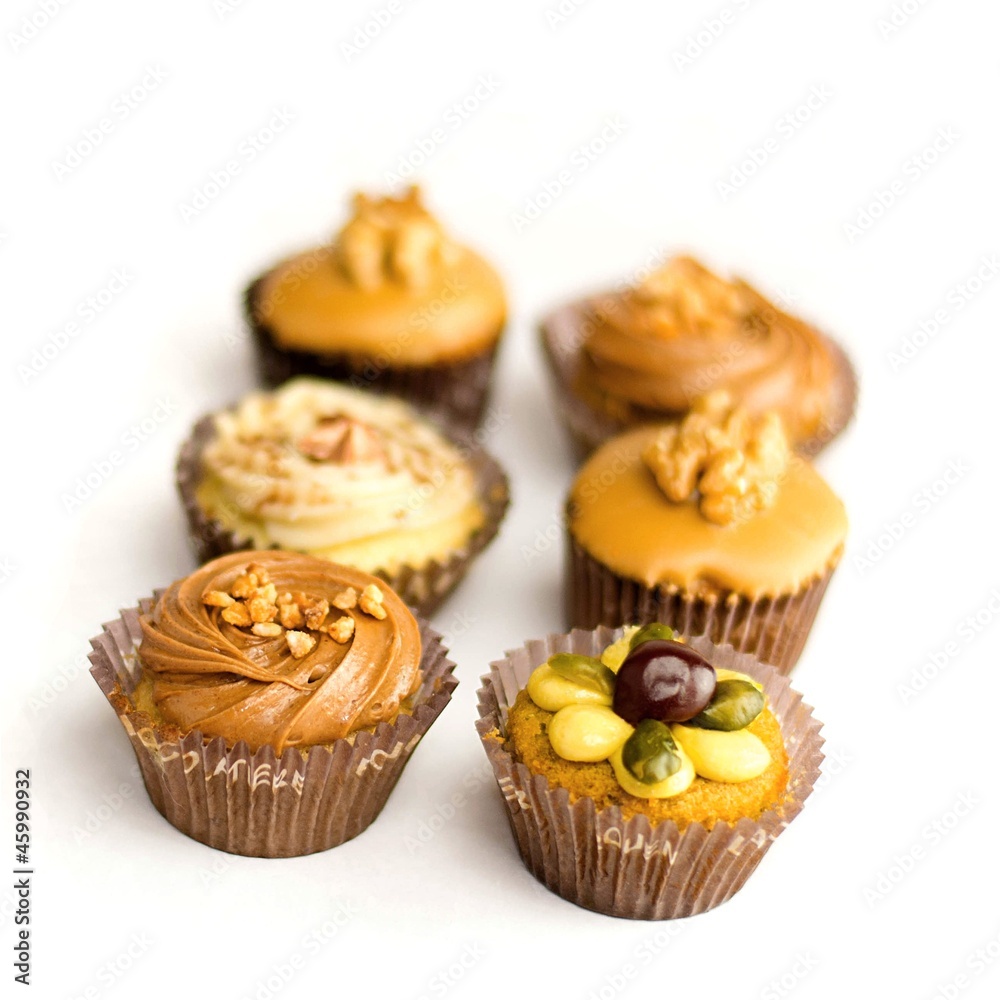 6 cupcakes 6 cupcakes