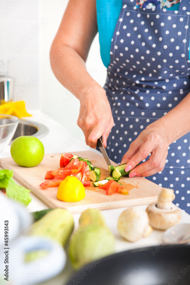 Mature woman on the kitchen