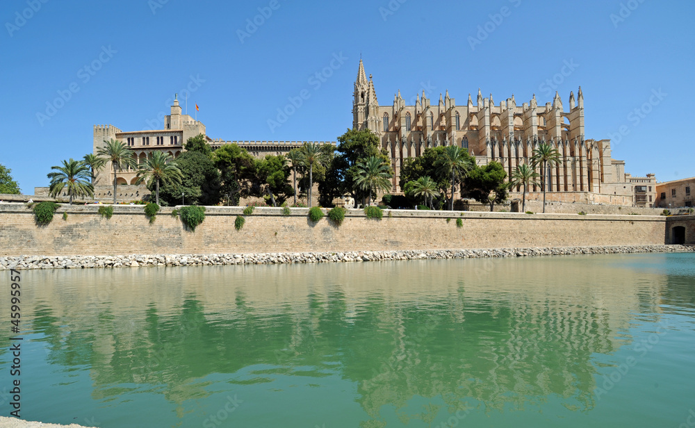Le palais et la cathédrale de Palma de Majorque