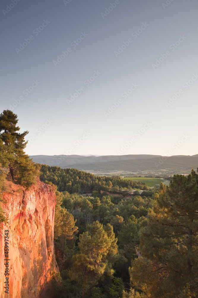 The ochre cliffs near to Roussillon