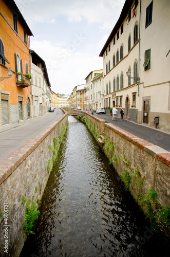 Canal    Lucca