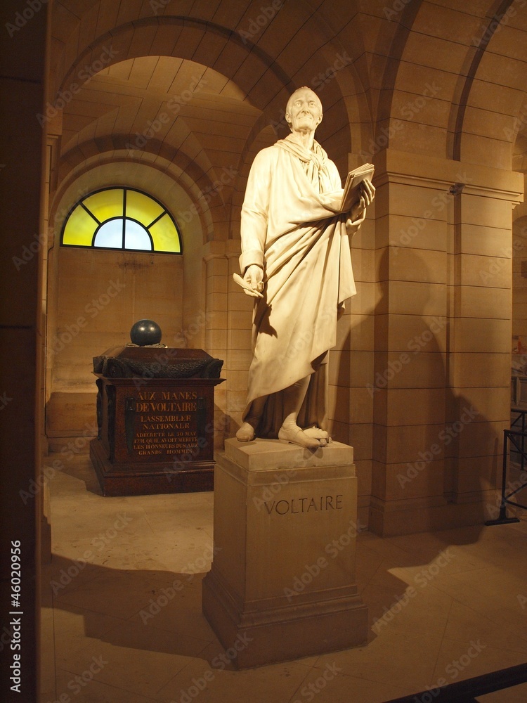 Voltaires grave in the Pantheon in the Paris city