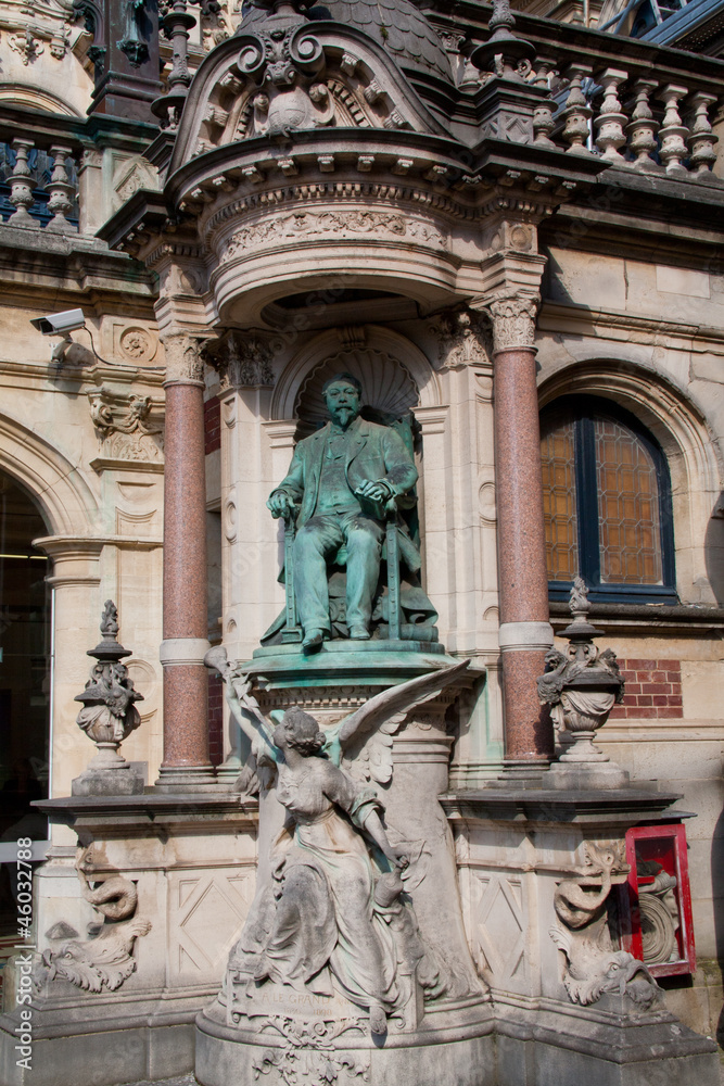 Statue d'Alexandre Legrand, Palais, Fécamp, Seine maritime, France